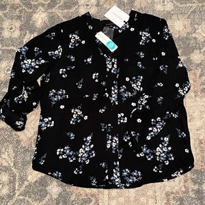 41 Hawthorn Astrid Two Pocket Blouse